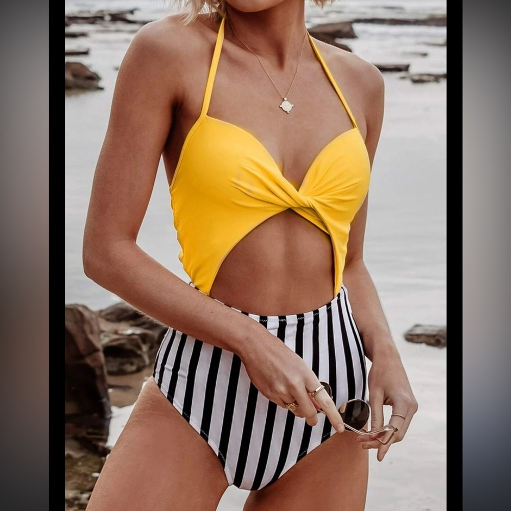 Cupshe Yellow and White Striped Swimsuit Size Medium - Picture 7 of 8